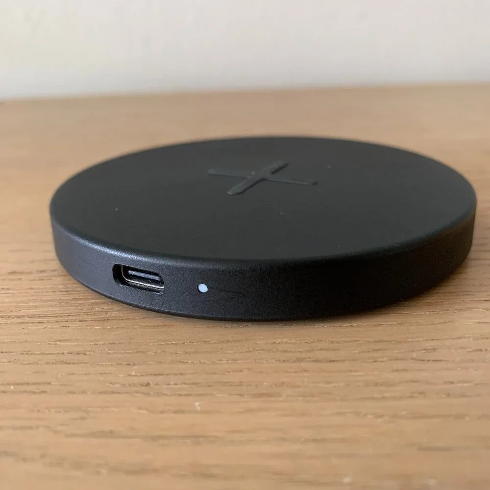 IKEA Livboj Wireless Black Charger for Phones, watches, tablets ect 904.470.58